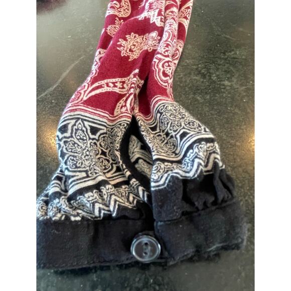 Lucky Brand long sleeve button front blouse red/black geo Med. - Picture 5 of 9